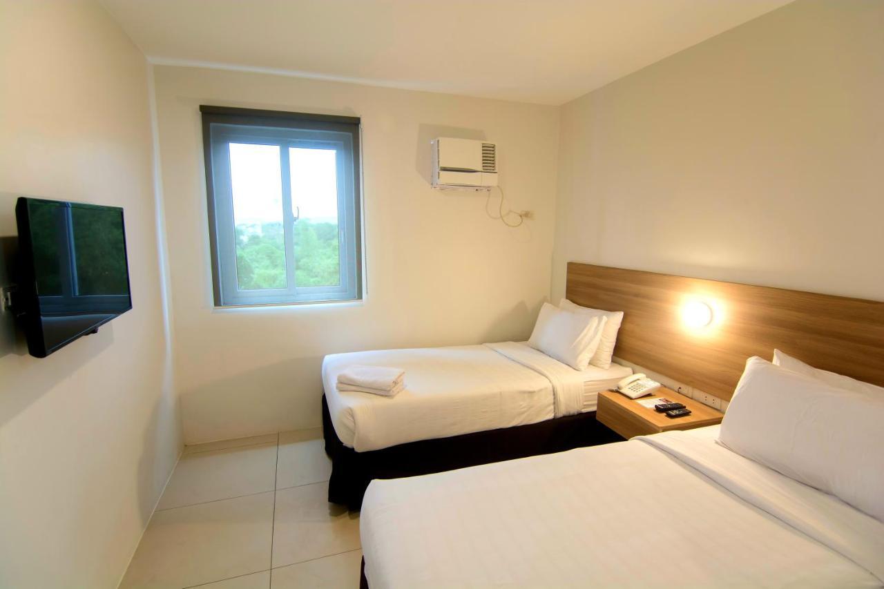Mango Suites Tuguegarao City Bagian luar foto