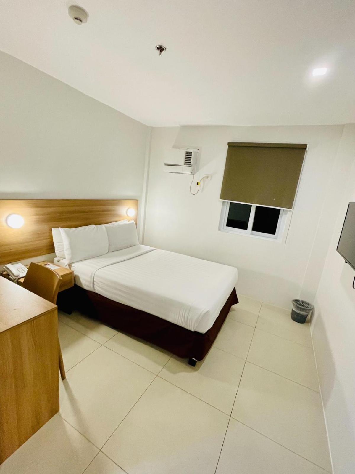Mango Suites Tuguegarao City Bagian luar foto