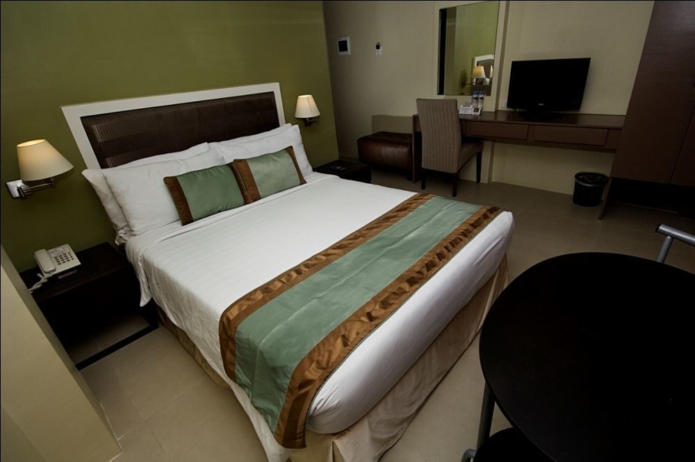 Mango Suites Tuguegarao City Bagian luar foto